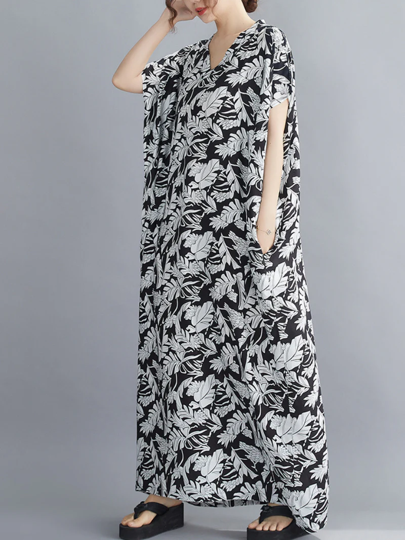 Holding My Hand V-neck Short Sleeves Kaftan Dress - Image 5
