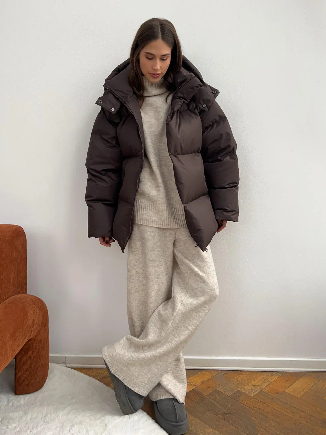 Hooded Down Quilted Jacket - Image 10