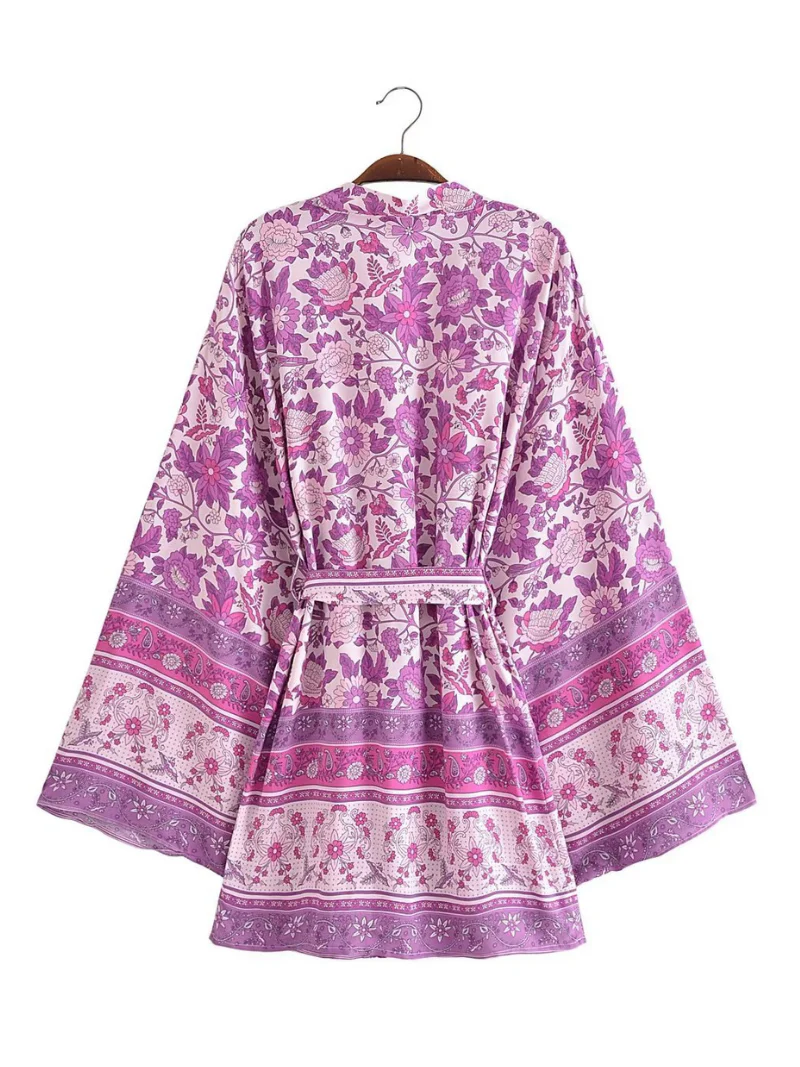 Just My Type Cotton Floral Short Kimono Jacket - Image 2
