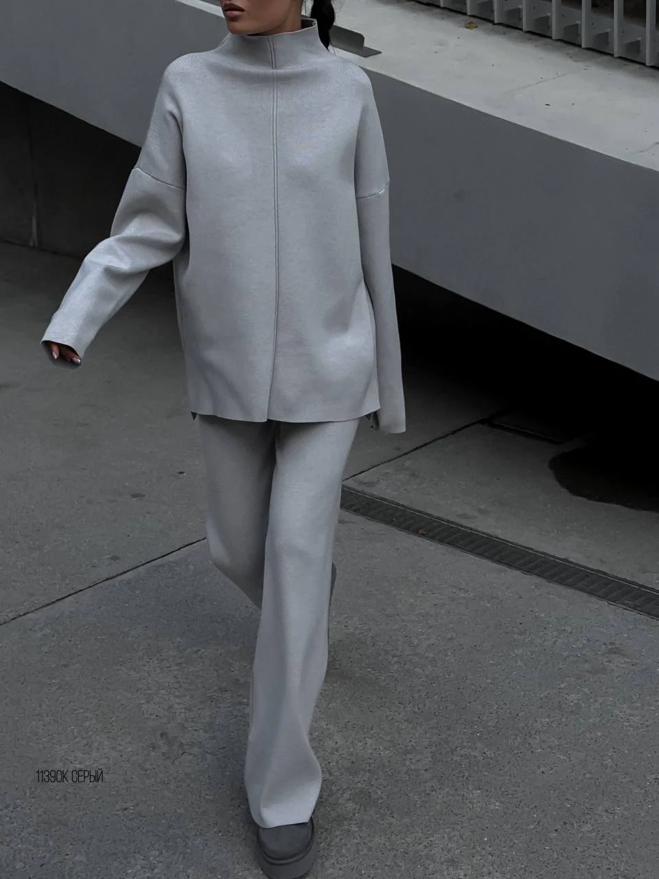 Knitted split top and trouser set - Image 2