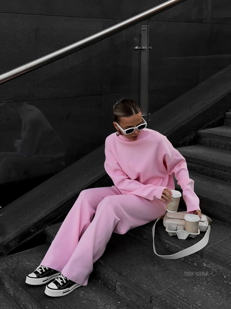 Knitted split top and trouser set - Image 7