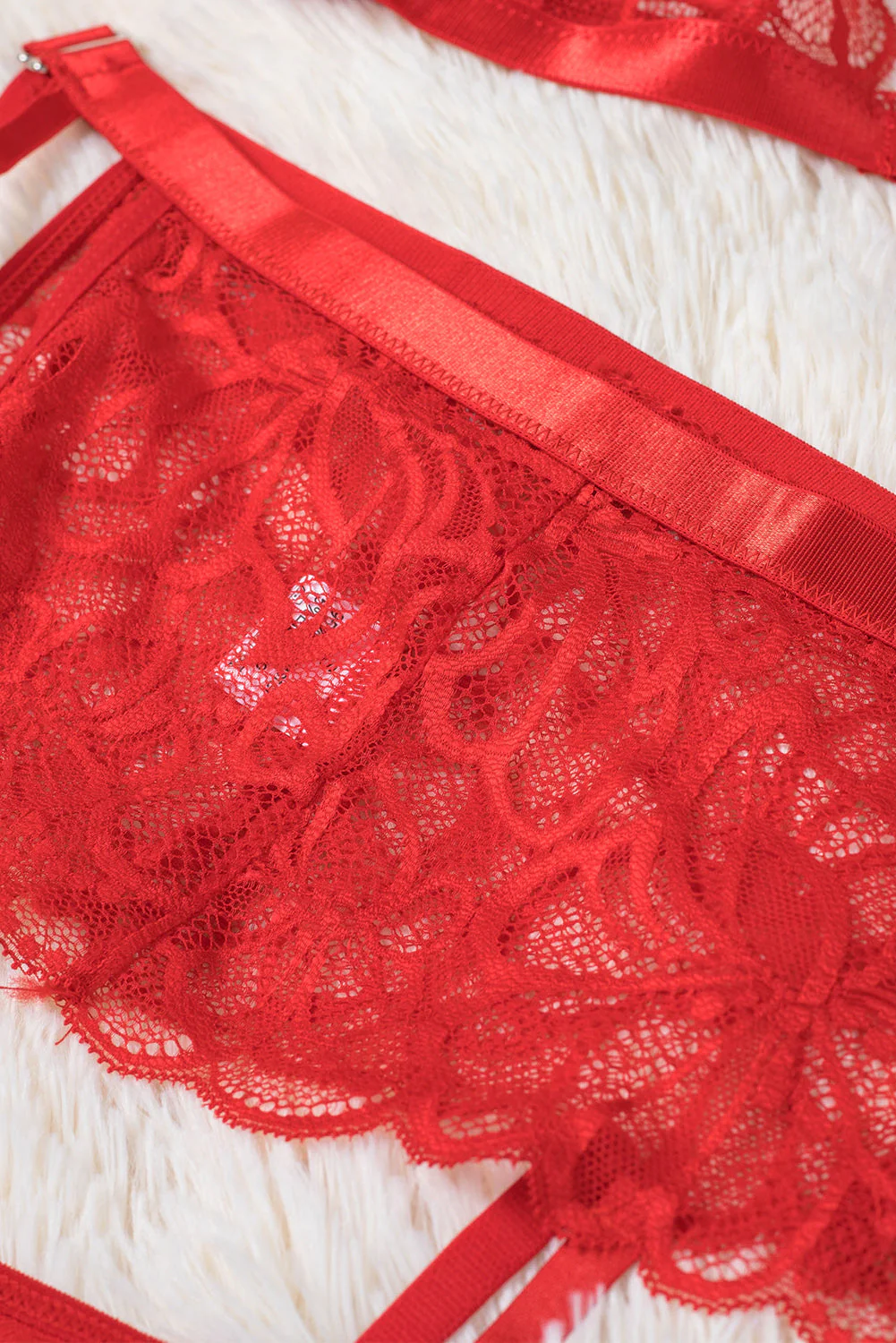 Lace Strappy 3Pcs Lingerie Set With Garter Belt - Image 27