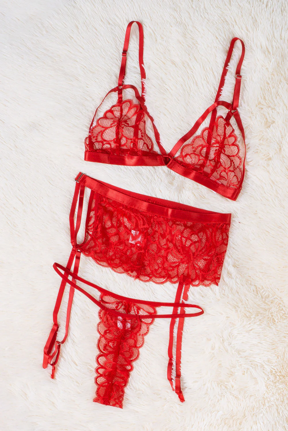 Lace Strappy 3Pcs Lingerie Set With Garter Belt - Image 31