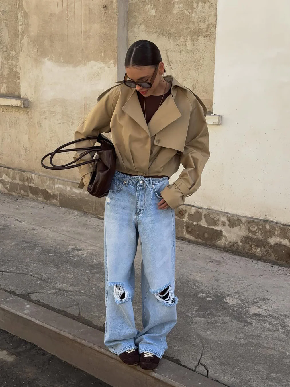 Loose-fitting short double-breasted jacket - Image 4