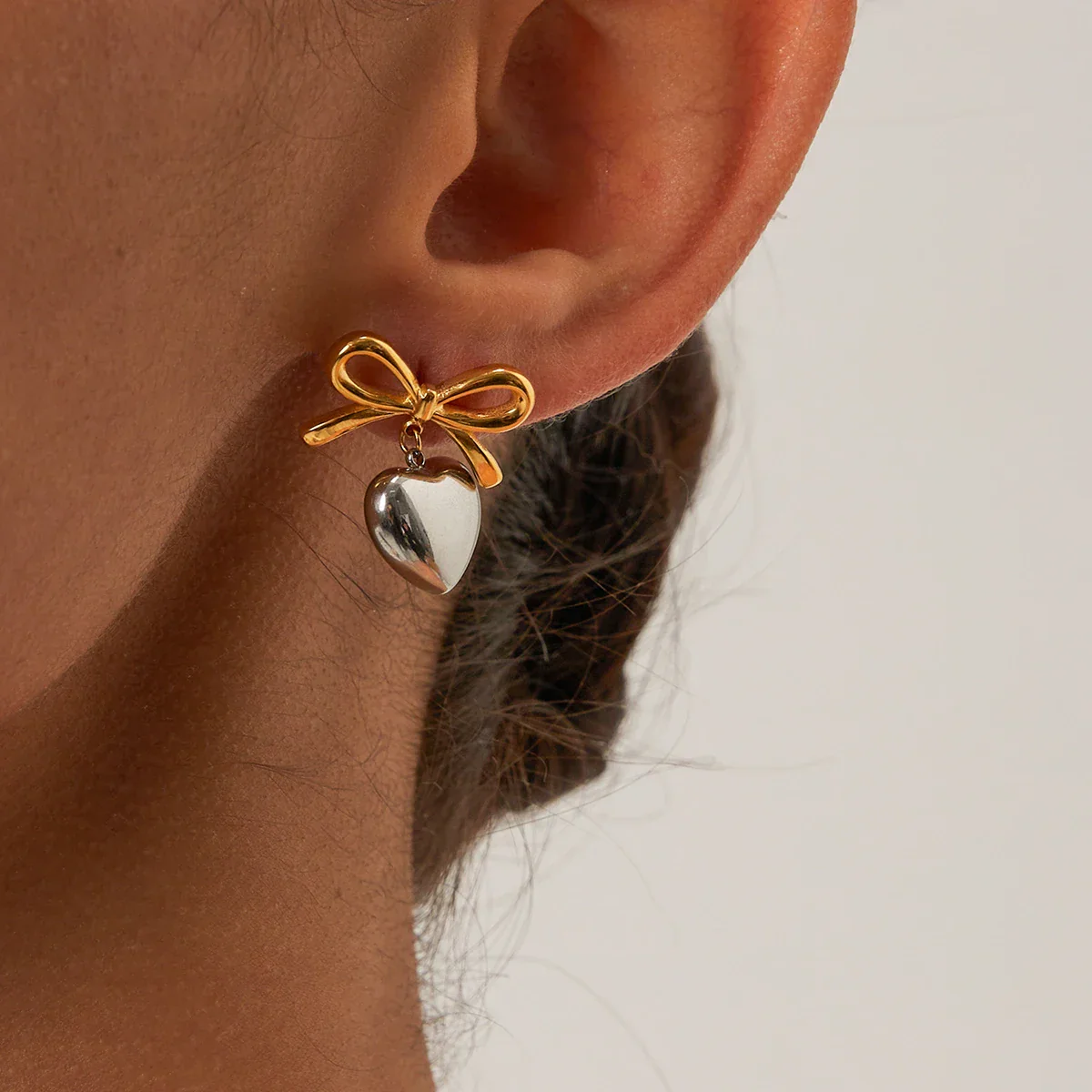 Lovable Luster Earrings - Image 4