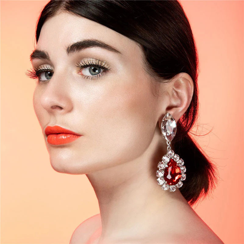 Luxurious Gem Pear Cut Pendant Silver Plated Dangle Earrings - Red - Image 3
