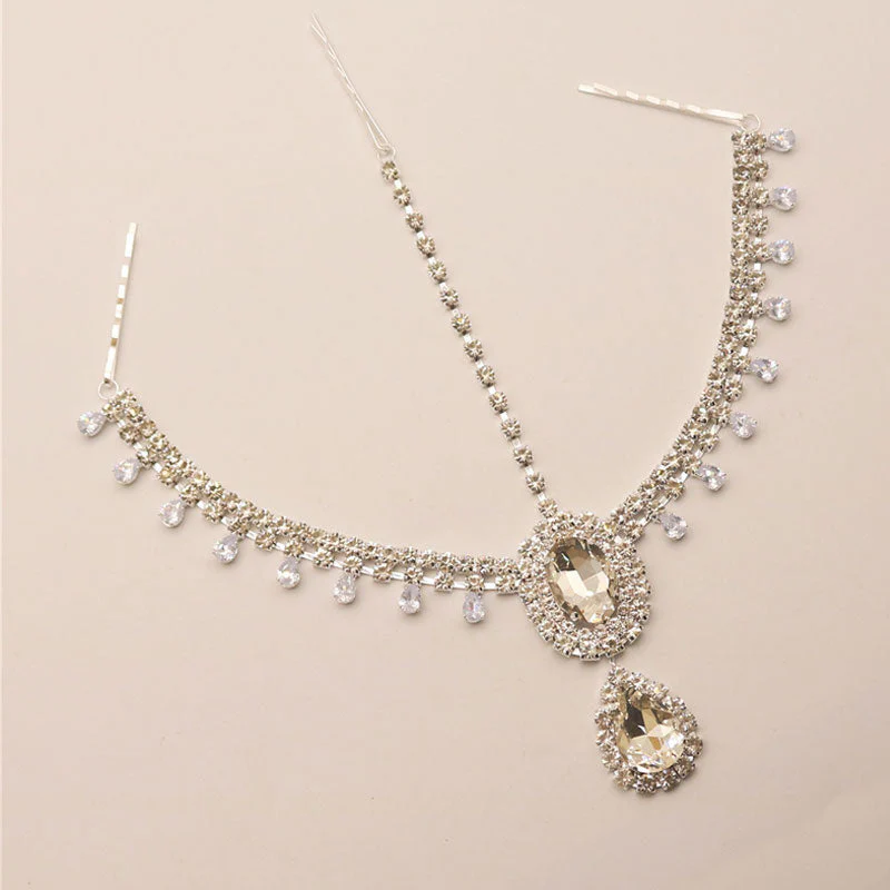 Luxurious Teardrop Gem Detail Rhinestone Embellished Head Chain - Silver - Image 2