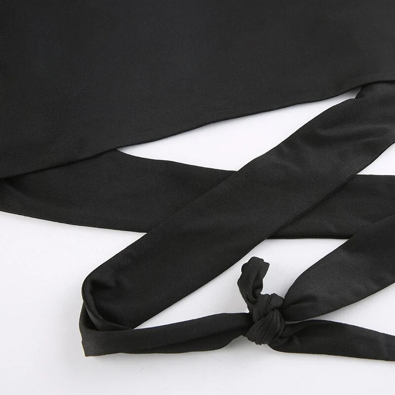 KAEKE Hollow Out CROP TOP - Image 8