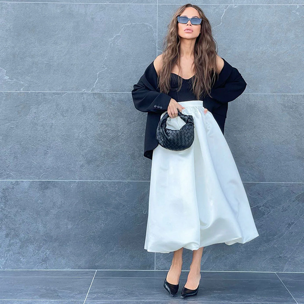 Minimalist Solid Color High Waist Silk Like Satin Midi Balloon Skirt - Image 2