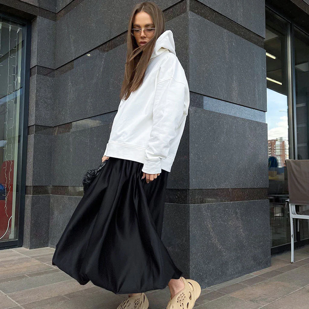 Minimalist Solid Color High Waist Silk Like Satin Midi Balloon Skirt - Image 4