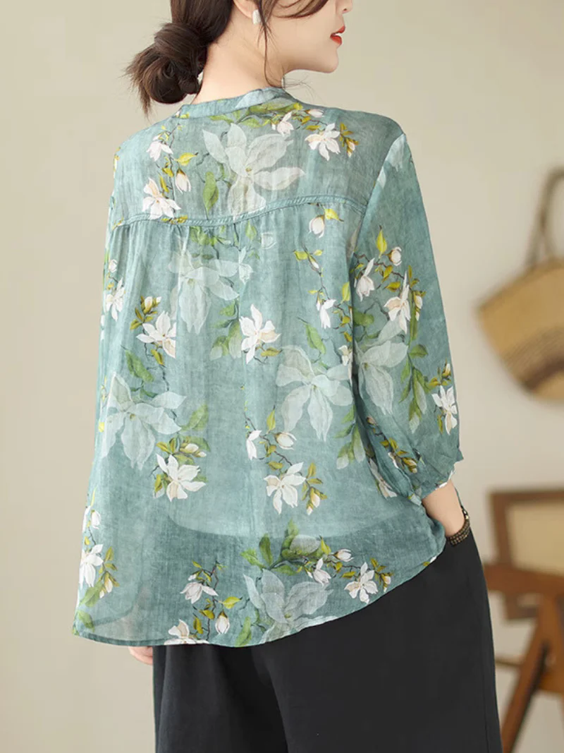 Nature Love Round Neck Floral Loose Top - Image 3