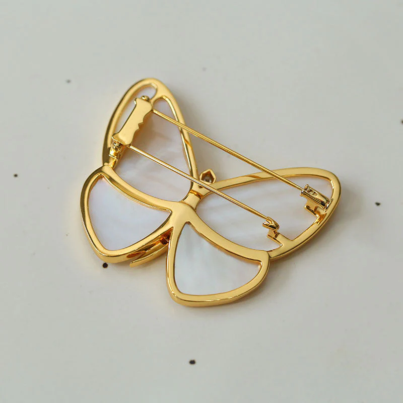 AGE MAGIC 18K Gold Plated Cubic Zirconia Mother of Pearl Butterfly Brooch - Image 4