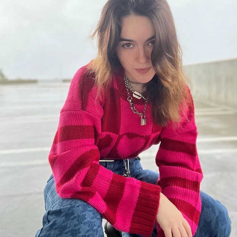 Oversized Heart Checkered Pattern Long Sleeve Rib Knit Sweater - Red - Image 4