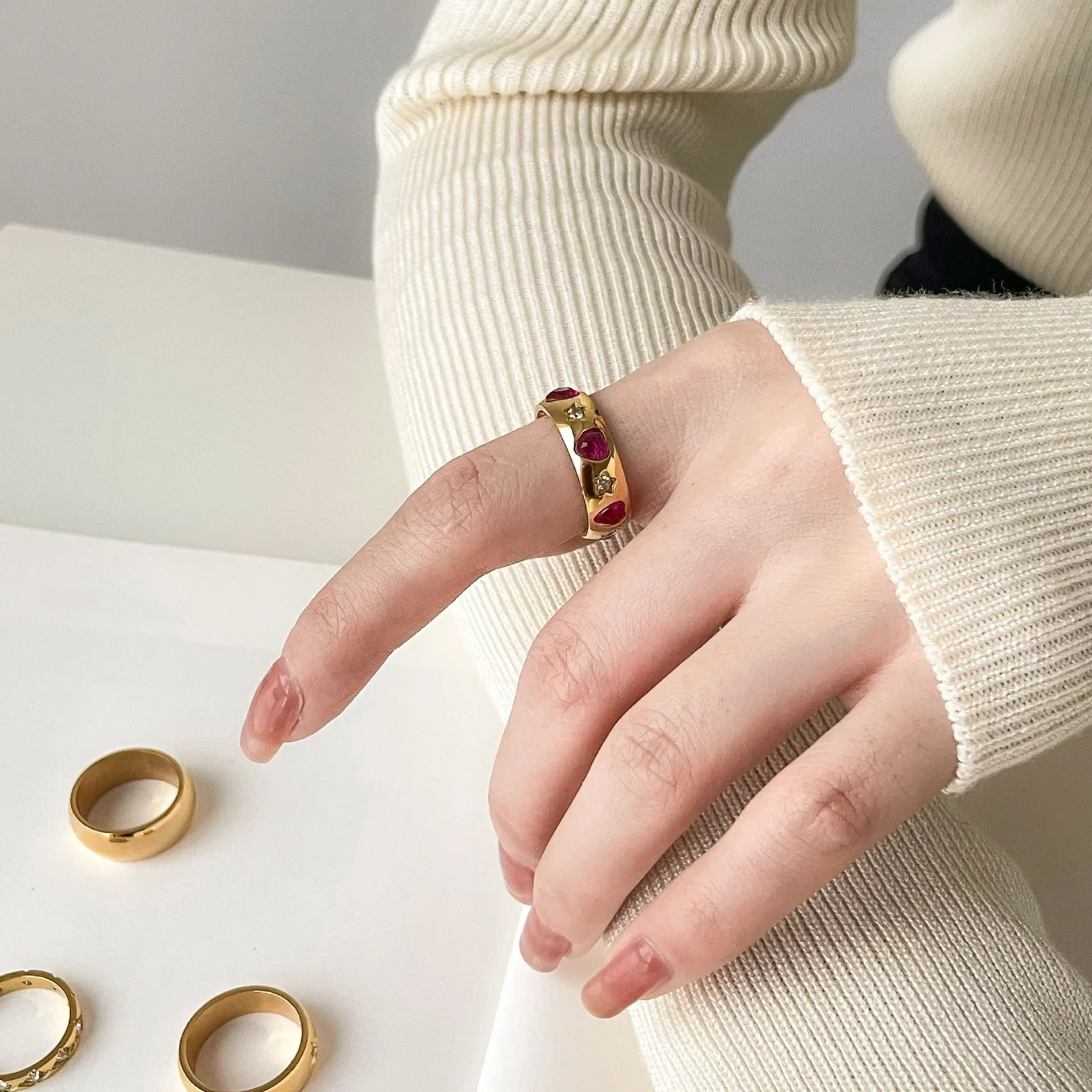 Petite Pearls Rings - Image 18