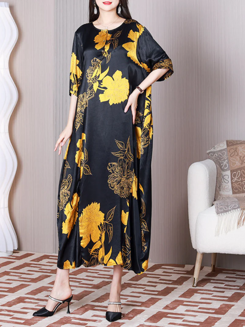 Piece Of Heart Round Neck A-line Dress - Image 2