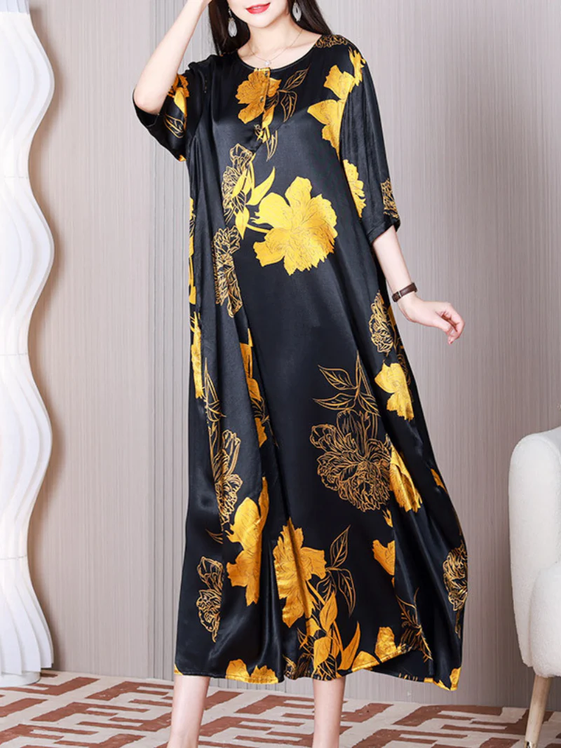 Piece Of Heart Round Neck A-line Dress - Image 5