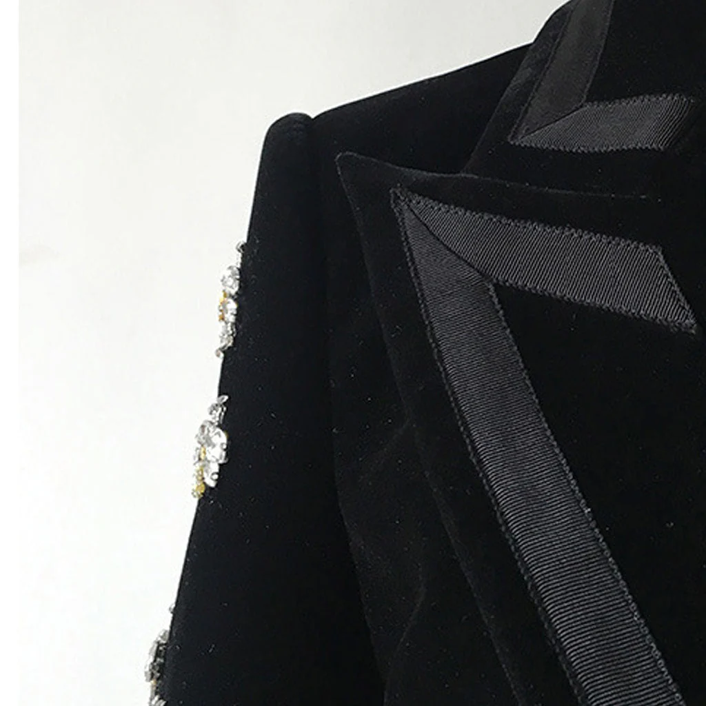 Playful Crystal Bee Embellished Lapel Single Breasted Long Tailored Velvet Blazer - Image 4