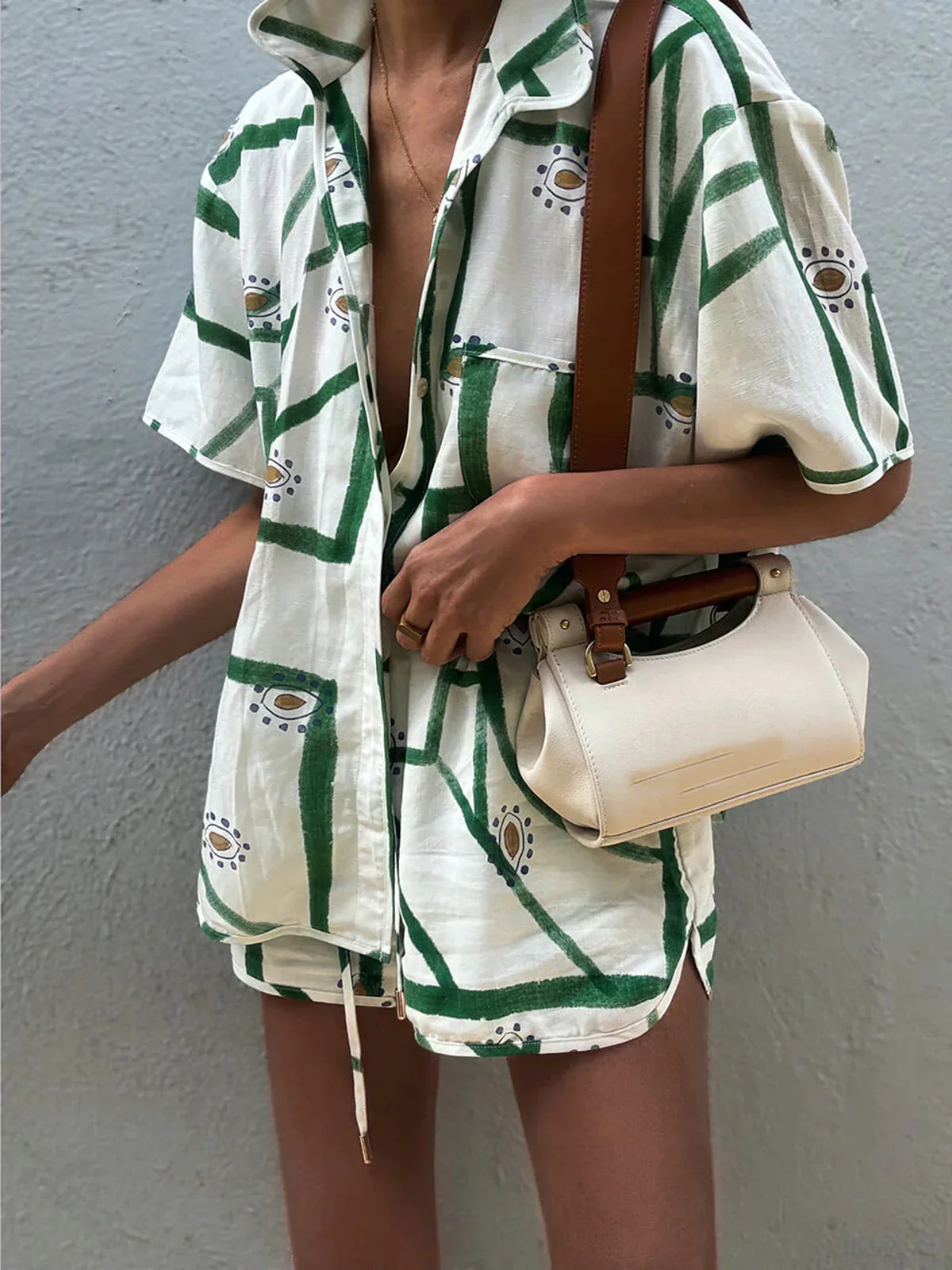 Print Drawstring Shorts Set - Image 2