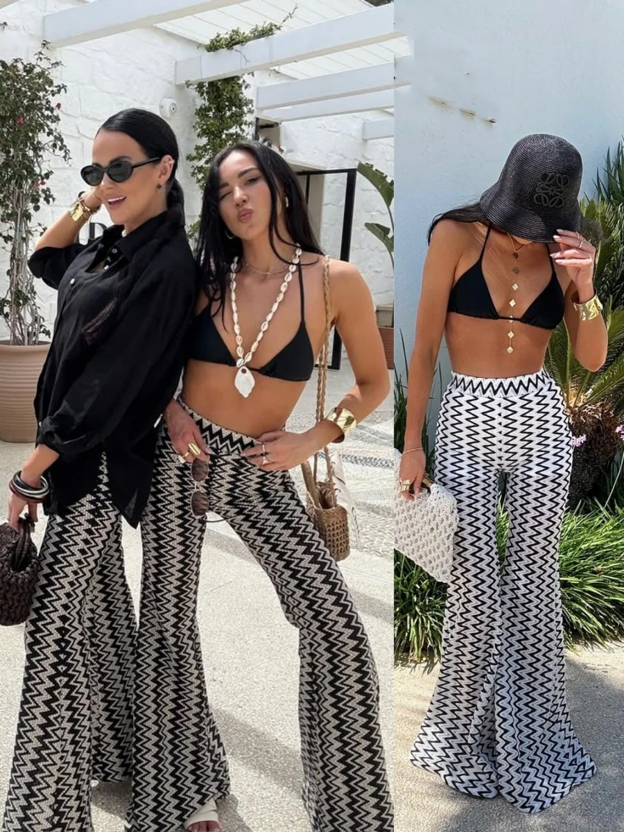 Printed Hip-Hugging Flared Pants - Image 4