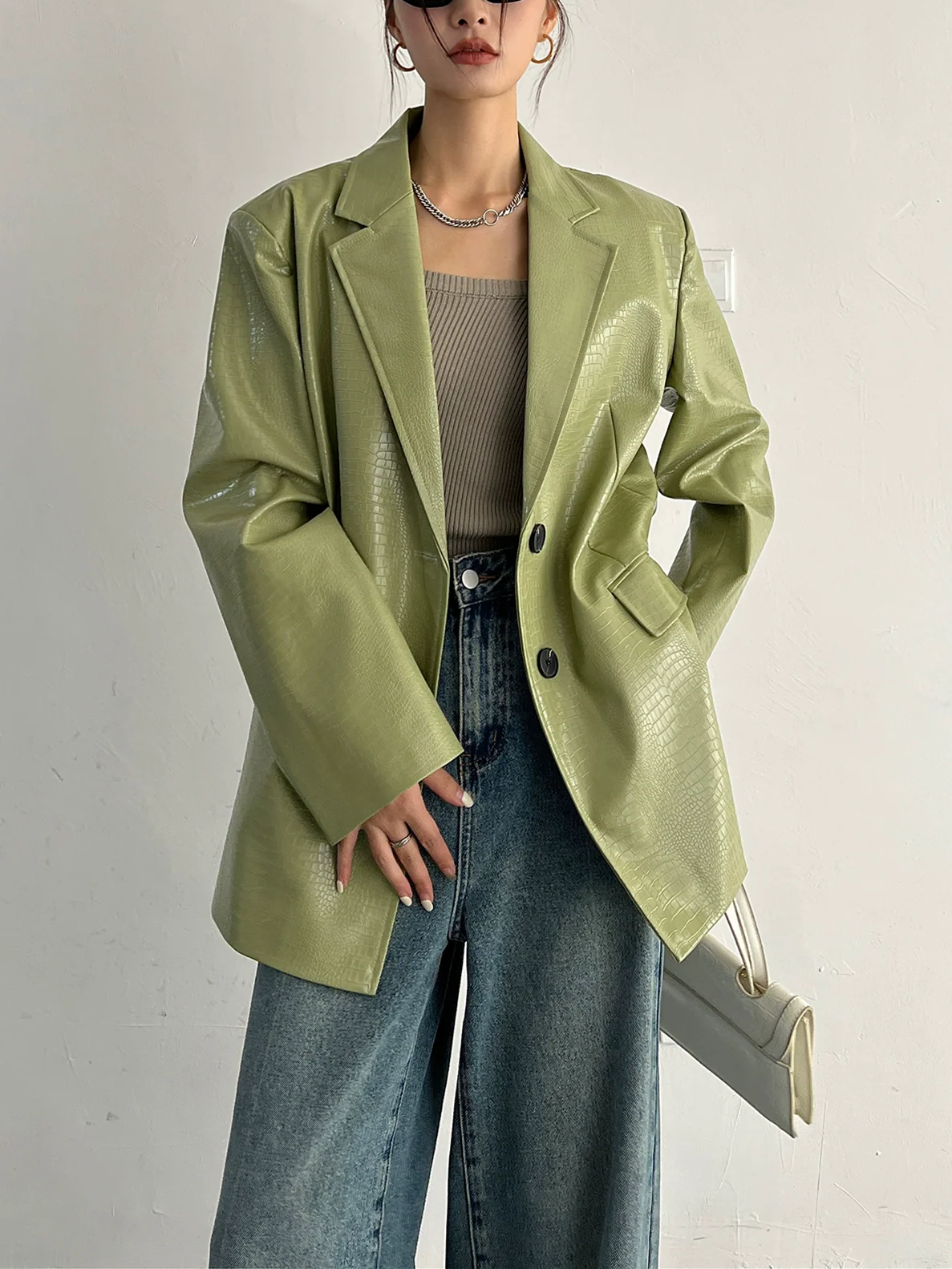 Queenie Oversized Leather Blazer - Image 2