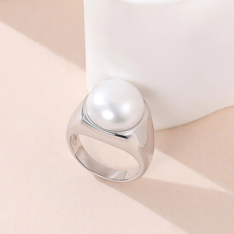 Rhodium Plated Sterling Silver Sphere Freshwater Pearl Dome Ring - Image 2