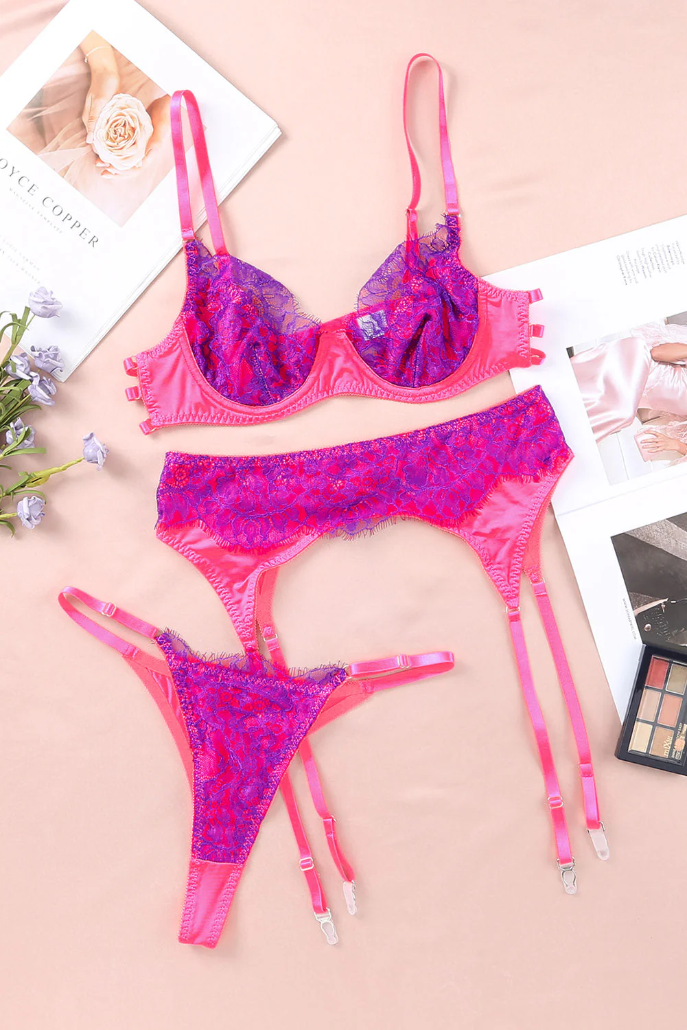 Rose 3Pcs Color Block Lace Contrast Lingerie Set With Garter Belt - Image 3