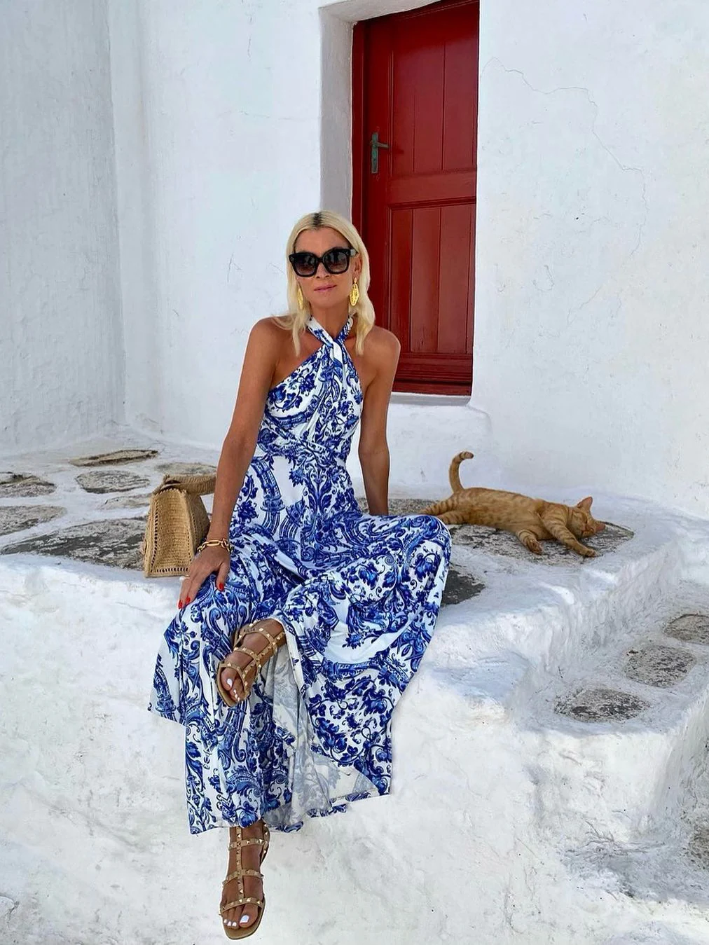 Royal Blue Printed Sleeveless Backless Dress - Image 3