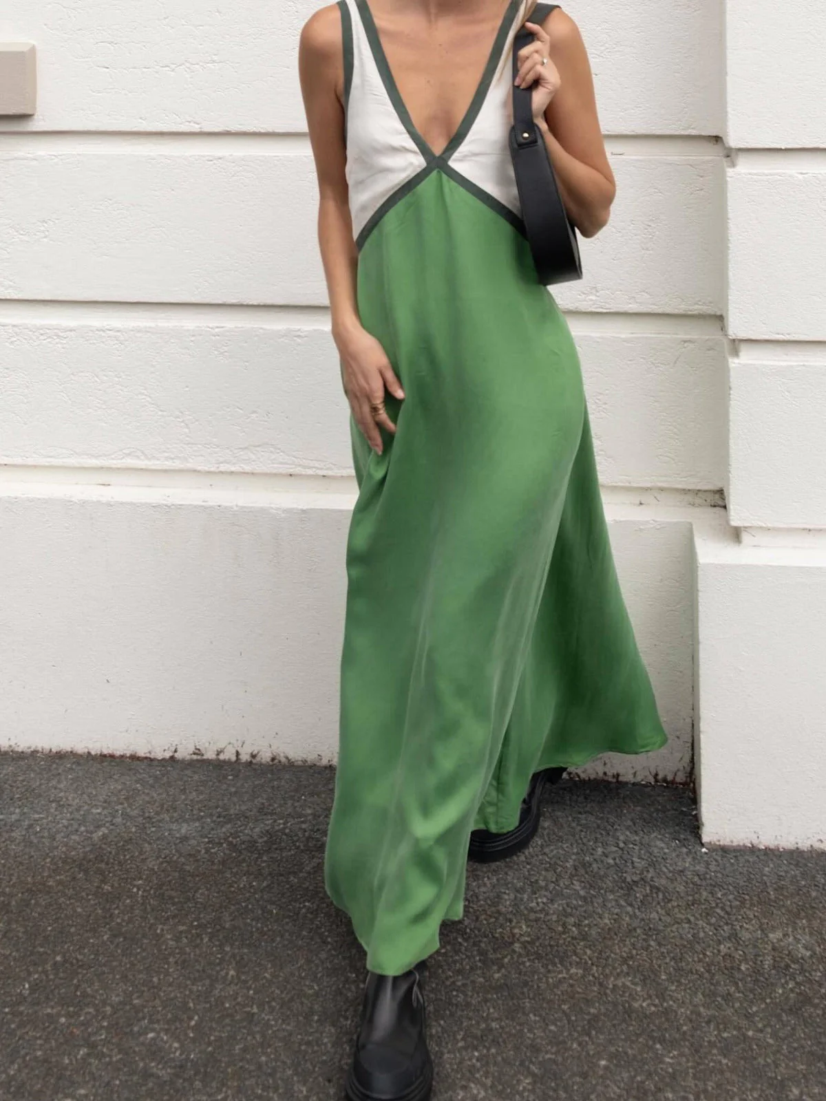 Satin Contrast Trim Long Dress - Image 7