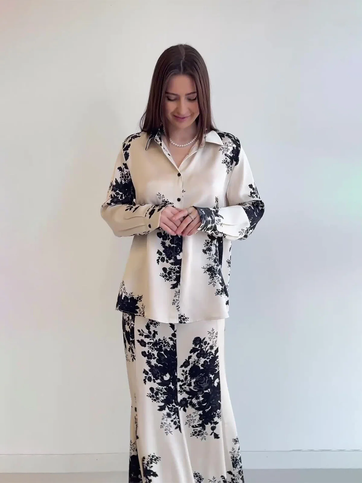 Satin print skirt set - Image 2