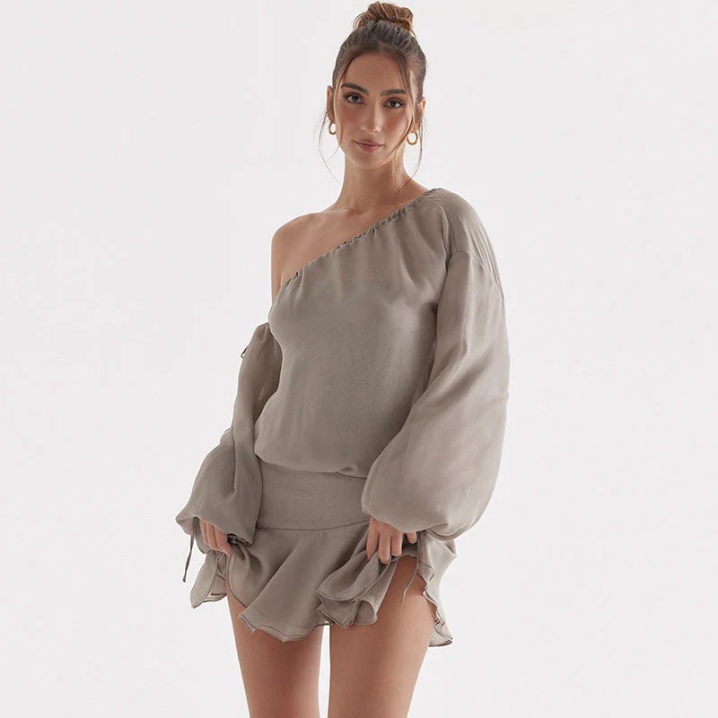 Chiffon Ruffle Hem Bishop Sleeve One Shoulder Mini Dress - Gray - Image 2