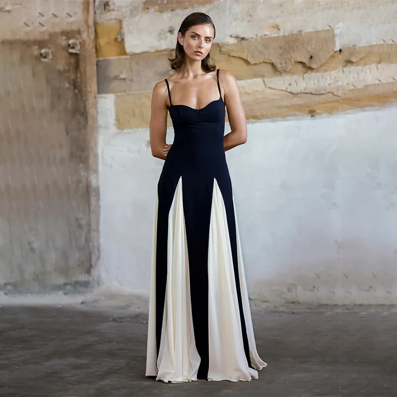 SPLING Black and WHITE MAXI Dress - Image 10