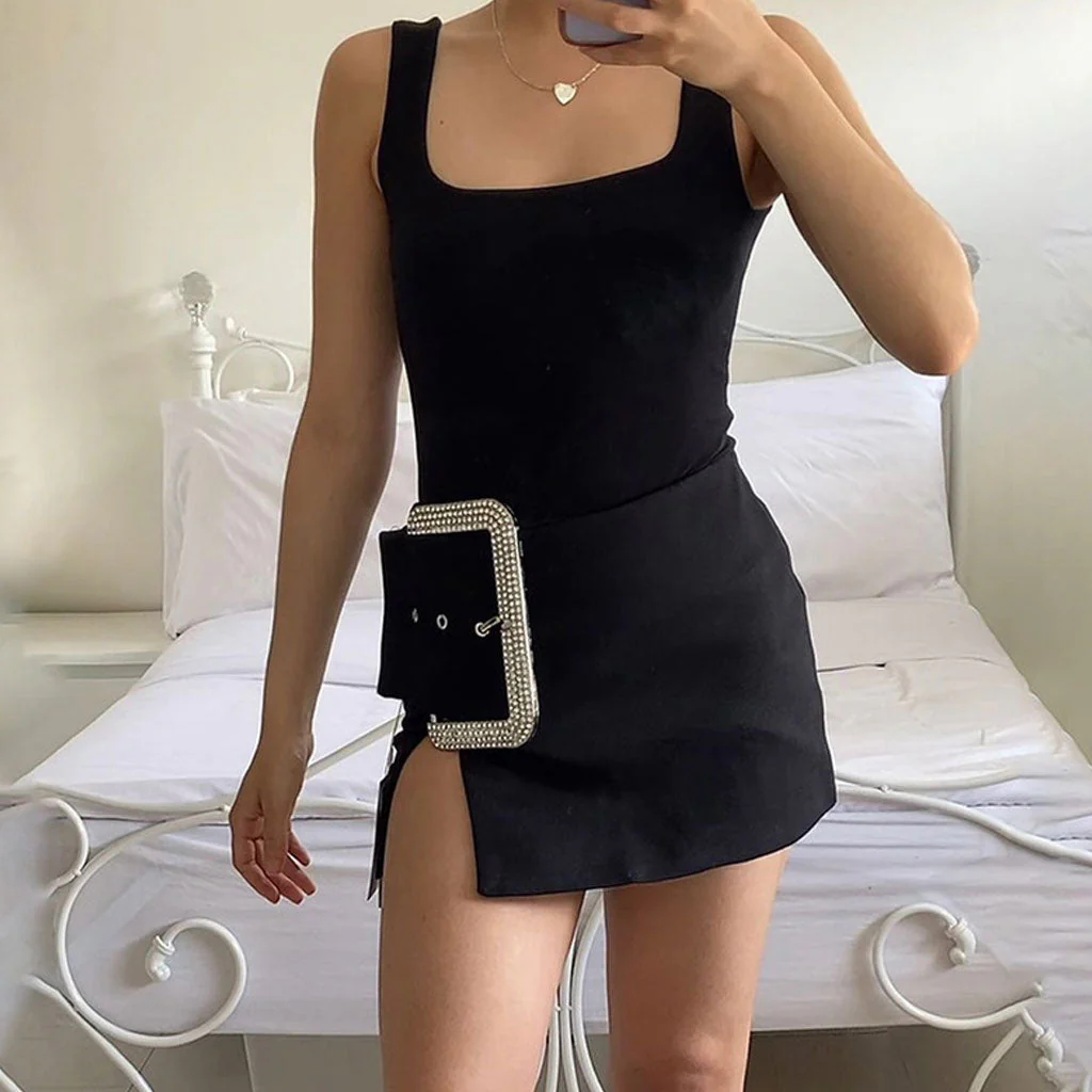 Shimmering Crystal Buckle Detail Low Rise Slit Mini Skirt - Black - Image 3