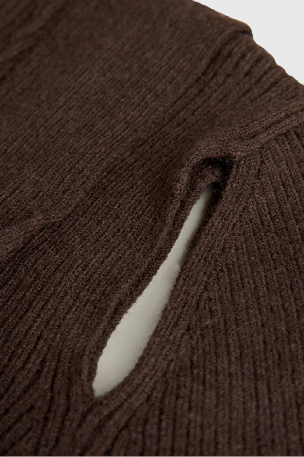 Short Knitted Top with Cut Hem - Brown - Image 4