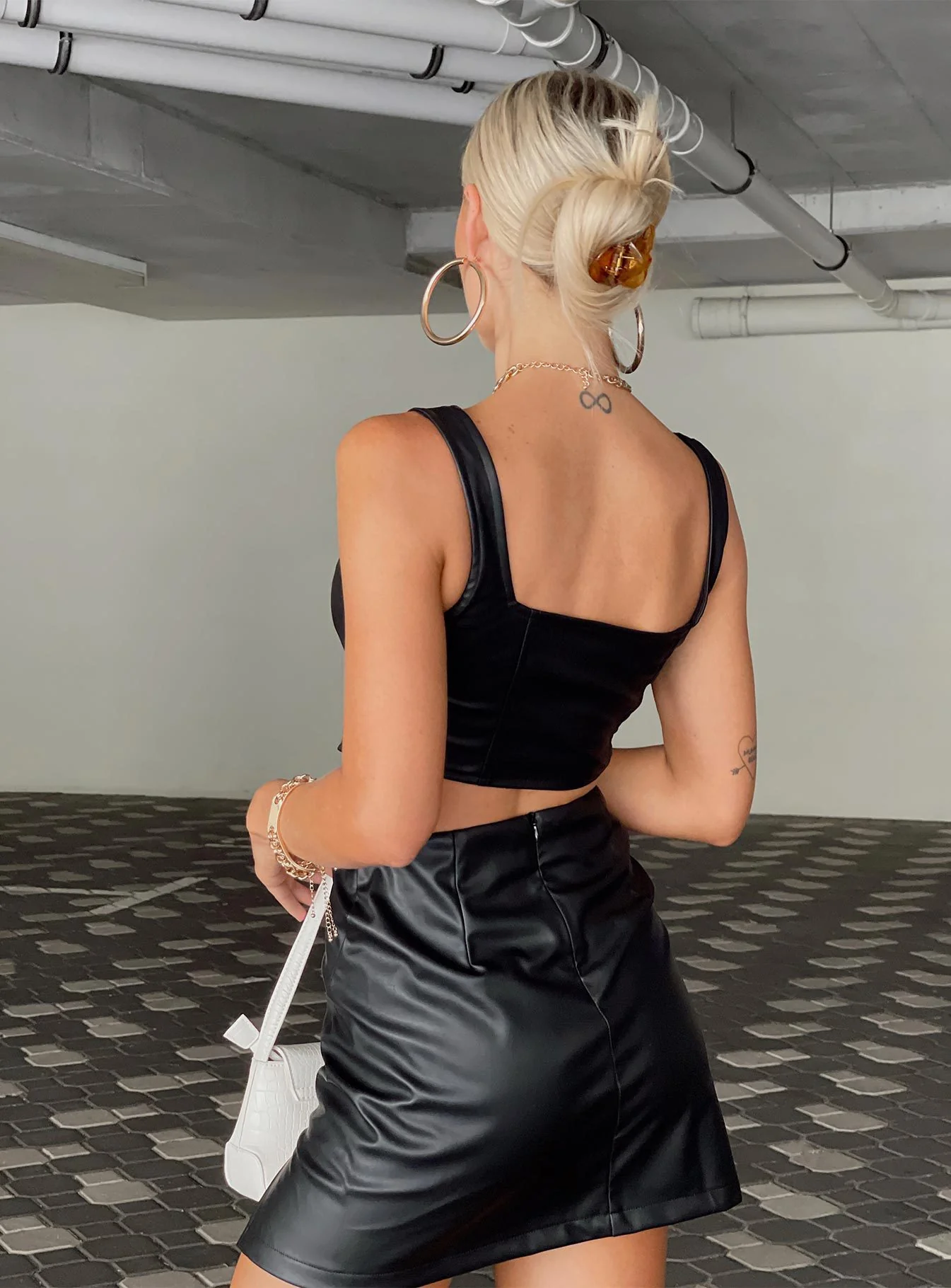 Skinny slit mini skirt leather skirt - Image 4