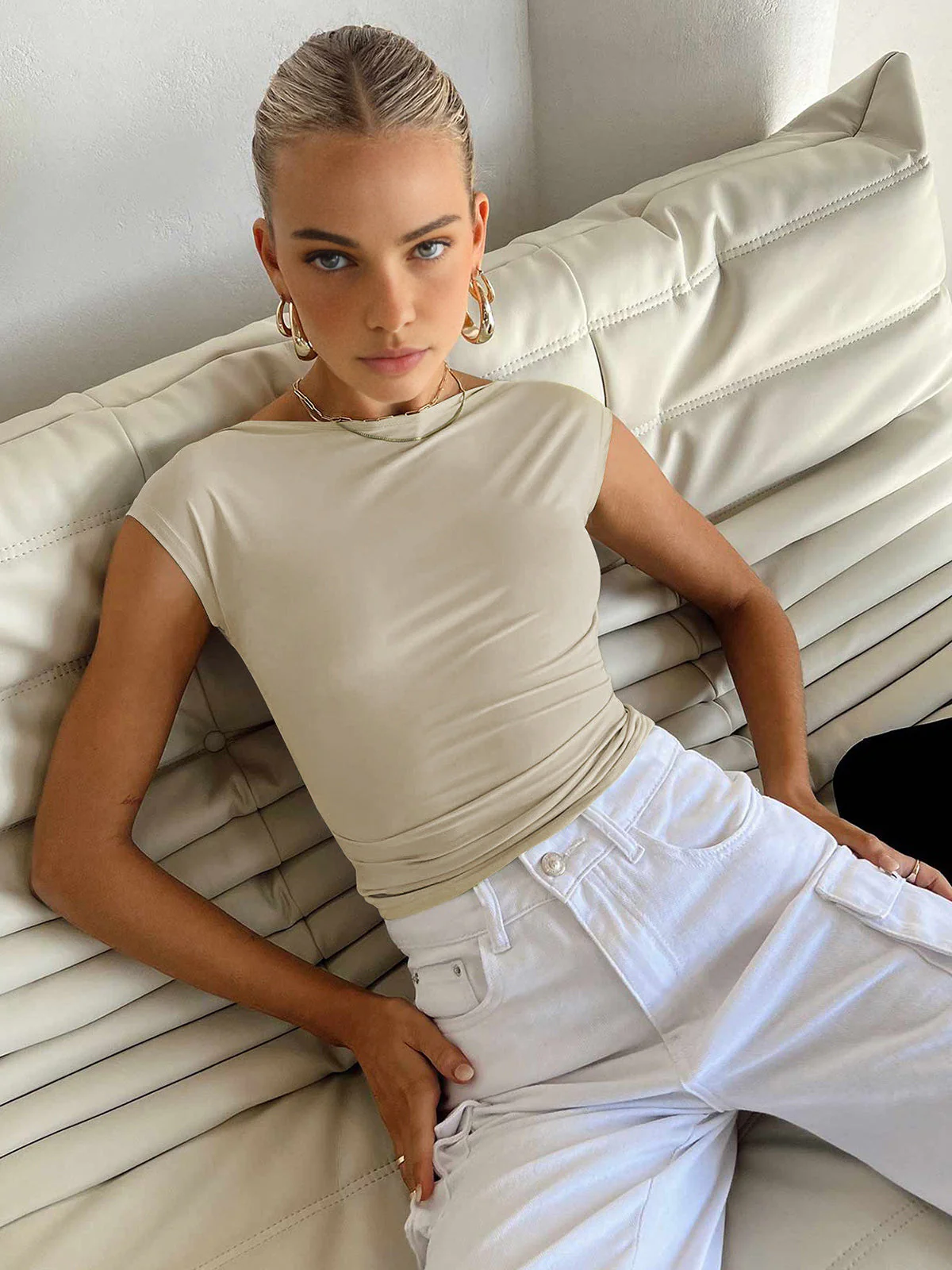 Solid Snug Backless Top - Image 4