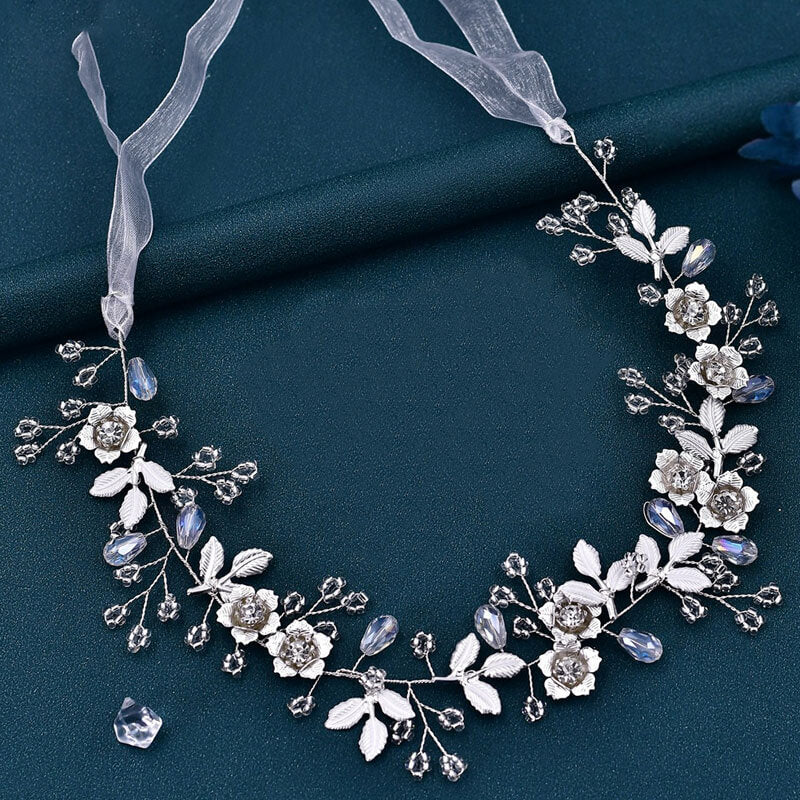 Sparkly Flower Trim Crystal Rhinestone Embellished Headband - Silver - Image 2