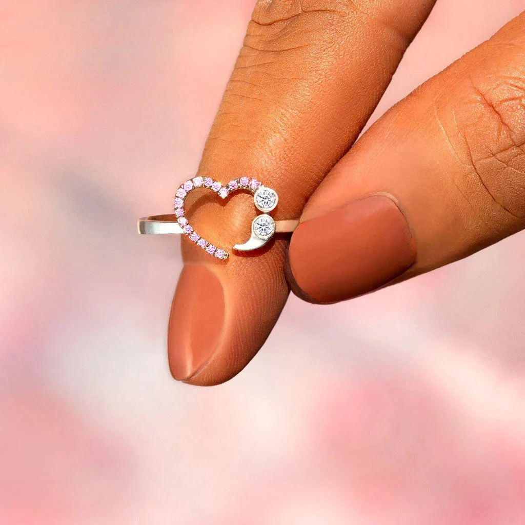 Sparkly Multi Rhinestone Studded Heart Eternity Ring - Silver - Image 3