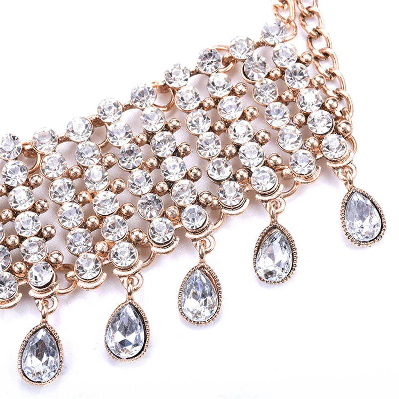 Sparkly Rhinestone Dropwater Fringe Statement Choker Necklace - Gold - Image 2