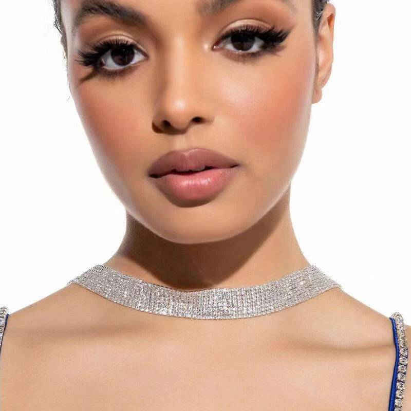 Sparkly Rhinestone Embellished Tassel Layered Backdrop NeckLace - Silver - Image 4