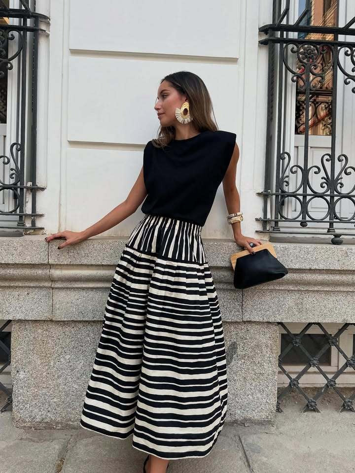 Stripe Print Pleated A-Line Skirt - Image 2