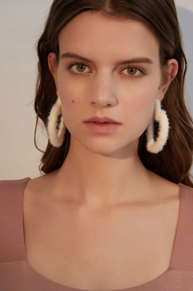 Sweet Heart Earrings - Image 4