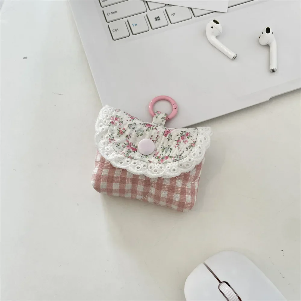 Sweet Simplicity Coin Bag - Image 12