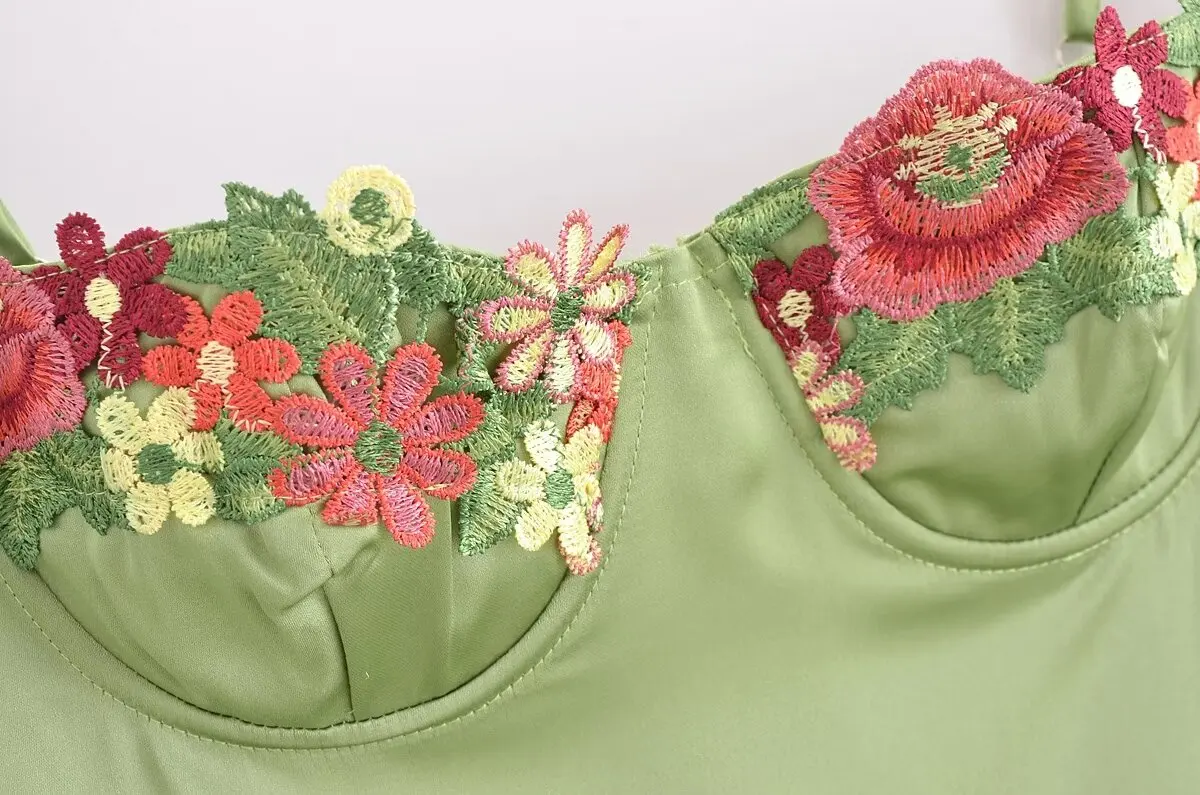 Tinki Midi Dress - Image 9