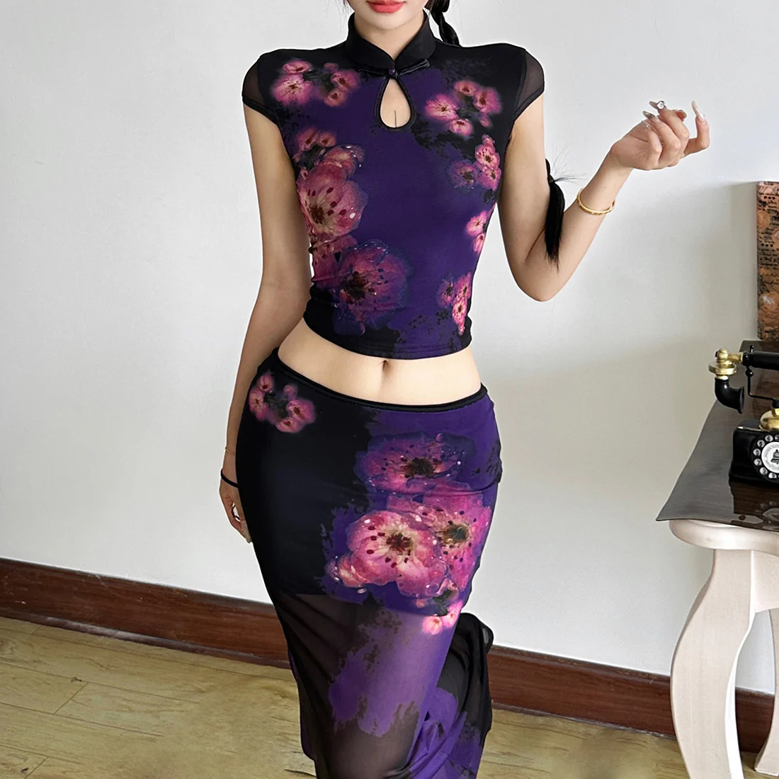 Top With Printed Half-Length Skirt Set - Image 6