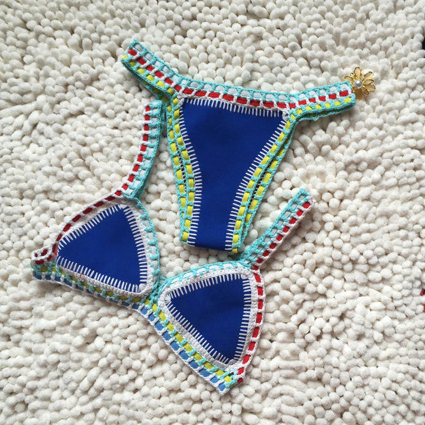 Trendy Reversible Neoprene Crochet Banded Triangle Bikini Set - Blue - Image 3