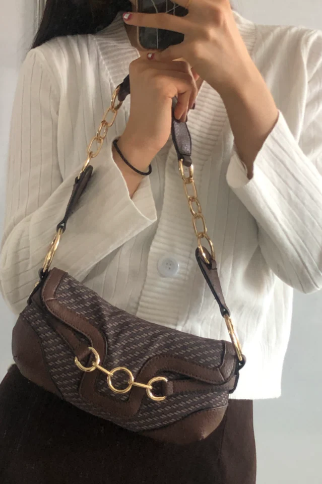 Unfold Me Shoulder Bag - Image 6