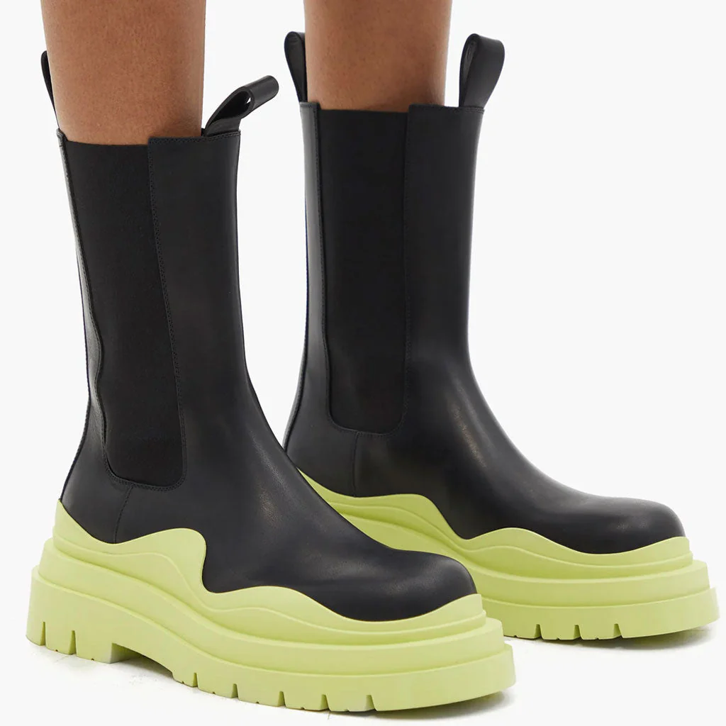 Unique Contrast Rubber-Trimmed Lug Sole Chelsea Boots - Yellow - Image 2