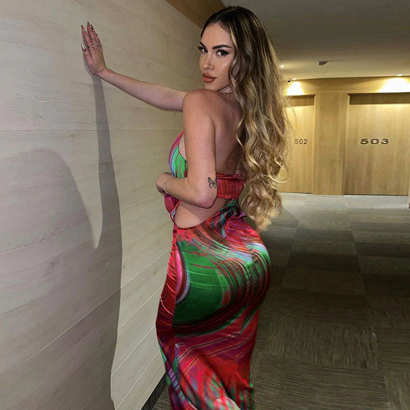Vacation Ready Abstract Print Fishtail Twist Trim Cut Out Halter Maxi Dress - Red - Image 3