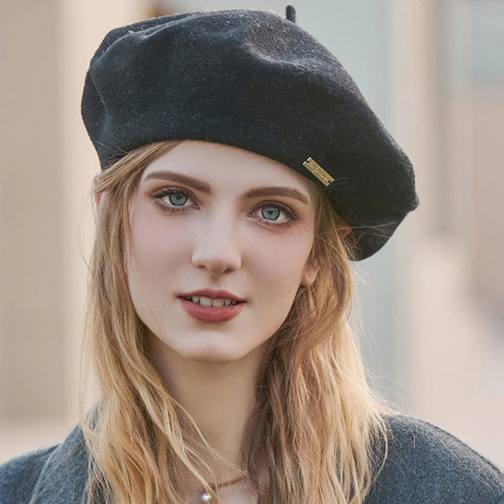 Versatile Metallic Accent Solid Color Wool Blend Classic Beret - Image 3