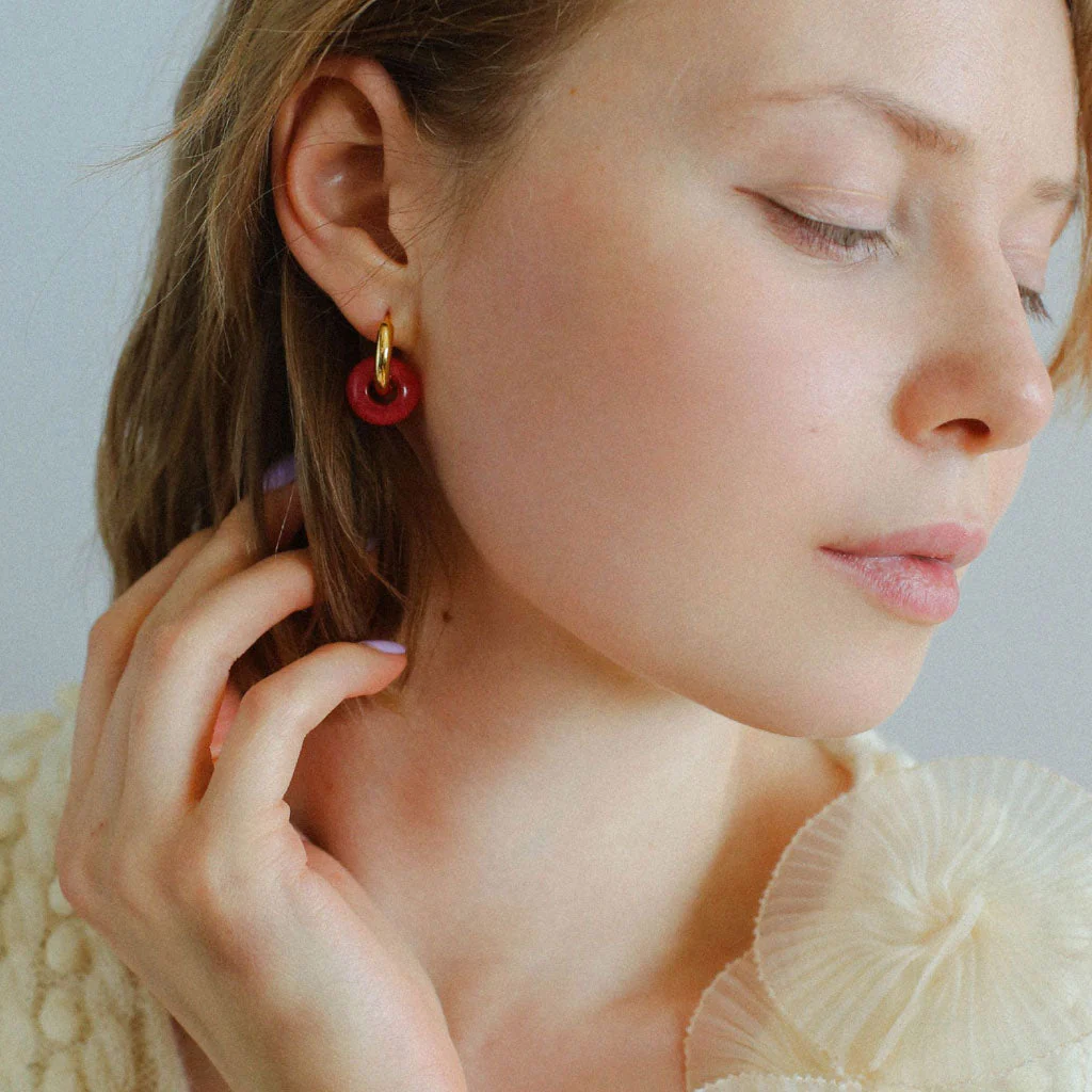 Versatile Two Tone 18K Gold Plated Hinge Double Ring Hoop Earrings - Image 2